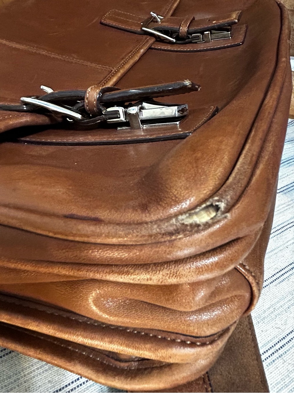 PLEASE READ!!!  COACH LAPTOP BRIEFCASE MESSENGER BAG - Picture 4 of 8